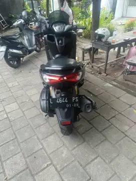 Dijual segera yamaha nmax abs 2020 akhir stnk 2021