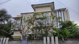 Jual Rumah Mewah di Limo jl Arthayasa luas 405m2