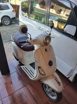 Jual Vespa Piaggio Antik