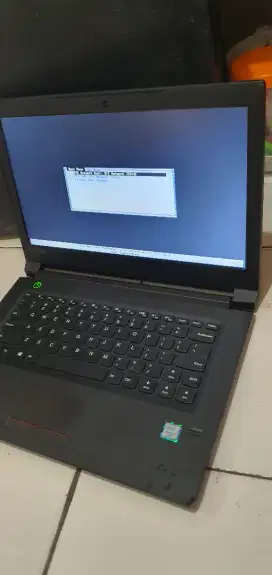 Laptop Lenovo V310