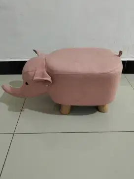 Kursi mini anak bentuk gajah lucu,bs nego jg