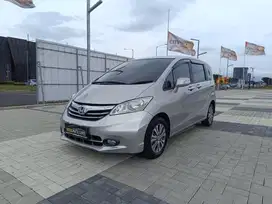 Tdp6jt JUALCEPAT! Honda Freed 1.5 E PSD AT 2012 GARANSI 1 TAHUN