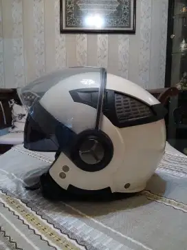 Helm Nolan N33 size XL