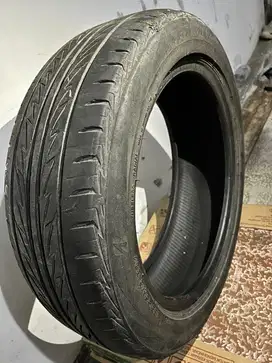 Ban bekas Bridgstone Techno Sports Honda Jazz