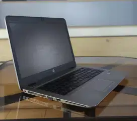 HP Elitebook 820 G3 Laptop Built Up X Display
