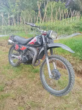 Suzuki TS 125 ori