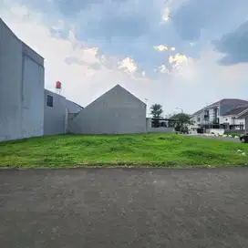 Dijual Tanah Lt 345m²  Hadap Utara-Timur! Nusaloka