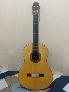 Gitar Klasik Yamaha C315 Original – Pemakaian 3 Bulan