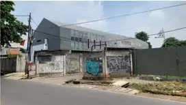 Gedung Kantor dan Workshop Luas, Bagus dan Strategis di Joglo Jakbar