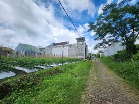 Tanah Ideal Bangun Rumah/Kos – Akses Mudah, Lingkungan Nyaman