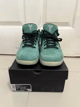 NEW sepatu basket Nike Kobe 4 protro Girl Dad sz44,5 us10,5 original