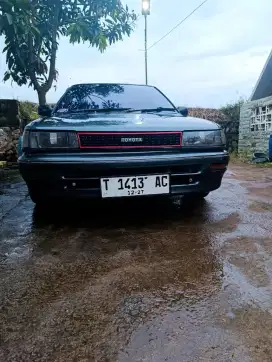 Mobil classic mulus terawat pemakaian pribadi