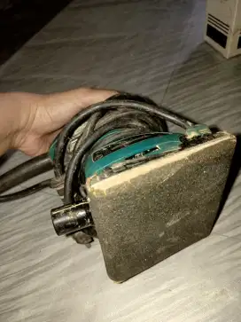 Mesin Amplas Makita Bekas