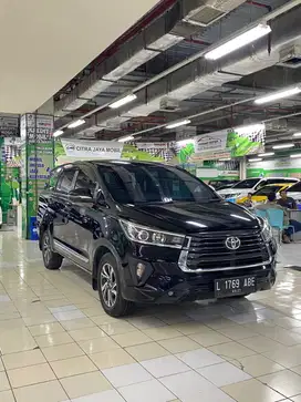 TOYOTA INNOVA 2.4 V DIESEL MATIC 2021 pmk 2022