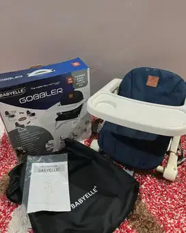 kursi makan bayi
