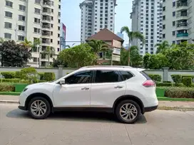NISSAN XTRAIL X-Trail X TRAIL 2.5 Putih 2014 AT Mulus Tinggal Pakai