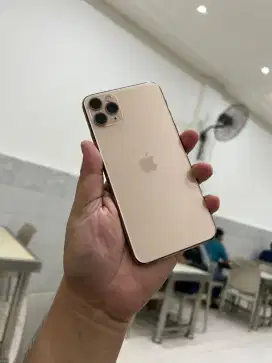 Iphone 11 promax 64 GB jaringan diblok (bisa kartu Axis & XL)