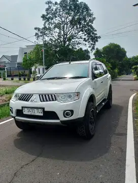 MITSUBISHI PAJERO SPORT EXCEED 2012