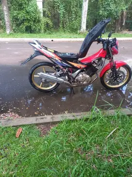 Satria fu cbu 2005