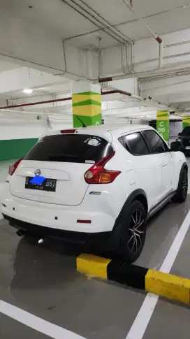 Nisan juke matic 2011 putih pajak bulan 10