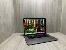MacBook Pro 15 Inch 2019 32GB/4 TB