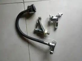 Kran air dan kran cuci piring