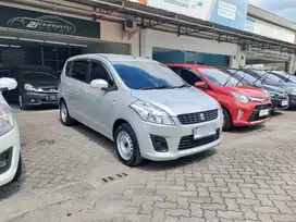 MURAH DP 3 JT AJA ERTIGA GA MANUAL 2014 SILVER SUZUKI