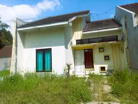 Rumah Asri Siap Huni Kota Malang 5 Menit ke UT