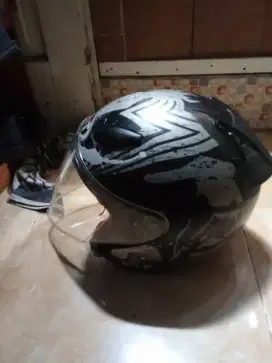 Jual cepat helm merk KYT venom warna hitam ukuran L SNI