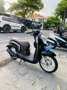 Scoopy hitam 2016 deva motor