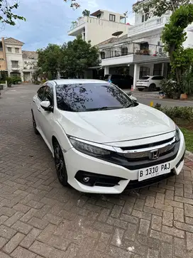 2018 HONDA CIVIC TURBO 1.5 ES SEDAN WHITE PEARL PUTIH MUTIARA