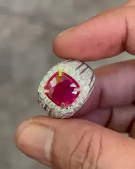 Permata Ruby Burma Mogok