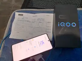 I QOO Z9  5g 12+12 256