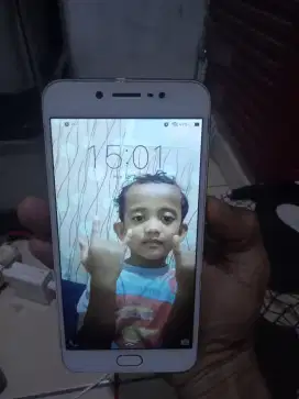 JUAL VIVO Y67 RAM 6GB/128GB