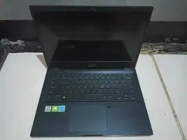 Laptop Asus i5 gen 10 SSD Ram 8 Dual Vga