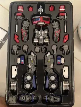 Yolopark Optimus Prime AMK Series Transformer Model Kit