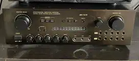 Amplifier speaker bekas