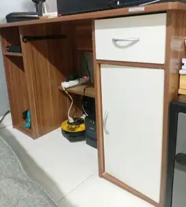 MEJA TV & KOMPUTER 2 LACI