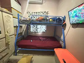 Kasur besi tingkat kokoh