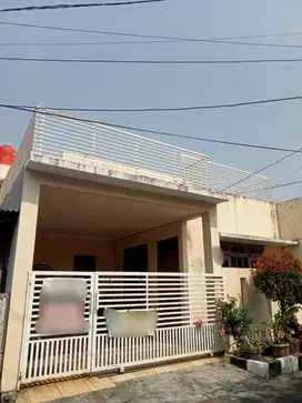 Dijual rumah 2 lantai di Komplek Merpati Kalideres, Jakarta Barat