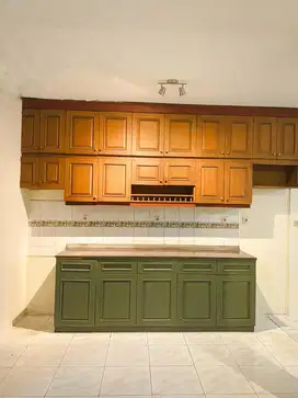 Disewakan /dikontrakkan murah rumah camar residence bintaro jaya sek 3