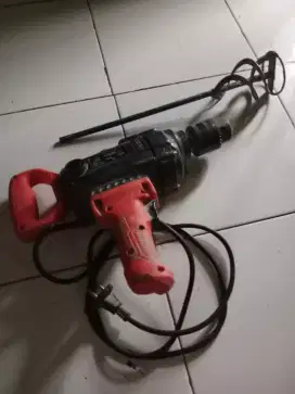Mixer mesin pengaduk semen instan