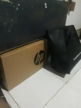 Jual laptop hp i3 ram 4 gb 14s-dq5567du masih baru