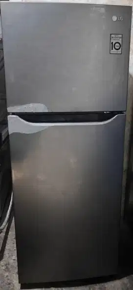 Kulkas LG Smart Inverter 2 Pintu Second