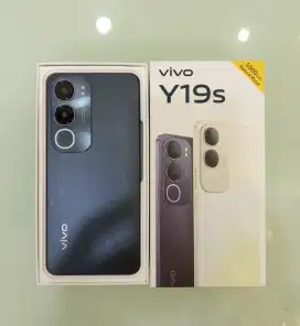 Vivo Y19S 4/64 Fulset mulus no minus.
Garansi panjang.