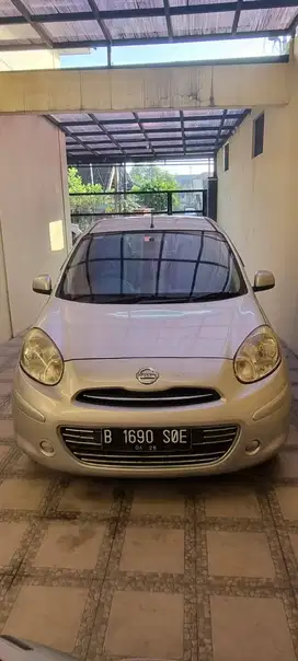 Jual Nissan March Manual 2011 kondisi prima