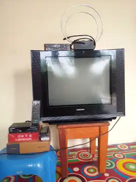TV 21 INCH SAMSUNG SLIM FLAT FULLSET NORMAL