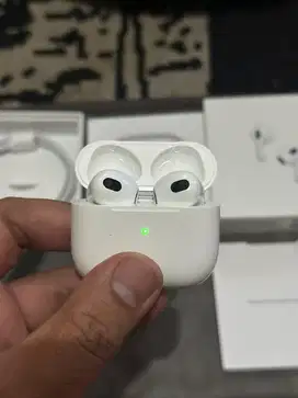 Airpods Gen 3 MagSafe