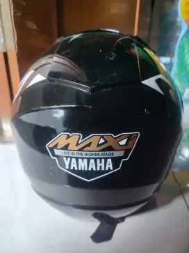 (PRELOVED) HELM YAMAHA MAXI ORIGINAL