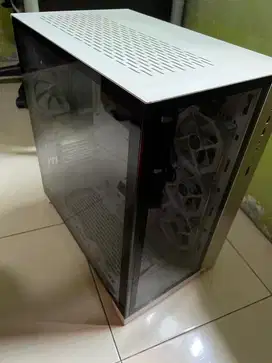 Casing LIAN LI PC 011 DYNAMIC XL (ROG) white